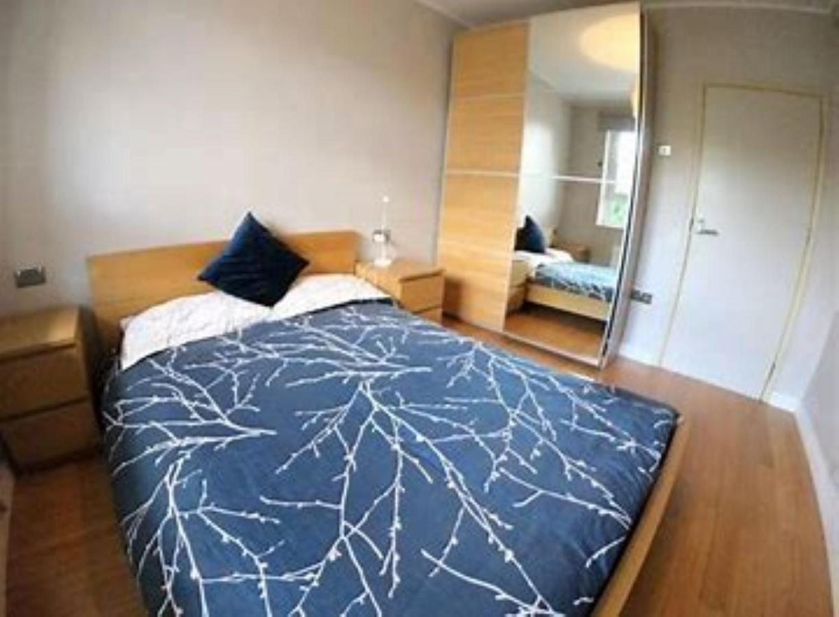 Hemel Short Stay هيميل هيمبستيد المظهر الخارجي الصورة