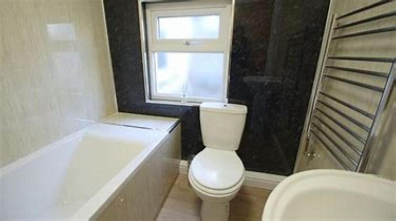 Hemel Short Stay هيميل هيمبستيد المظهر الخارجي الصورة
