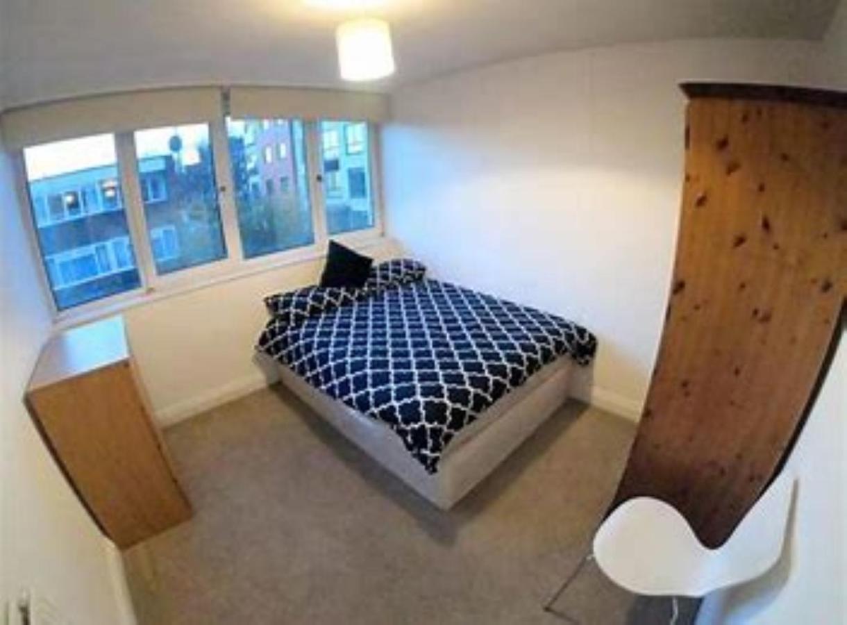 Hemel Short Stay هيميل هيمبستيد المظهر الخارجي الصورة